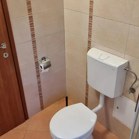 One Bedroom With Balcony And Sea View דירה פאז'אנה