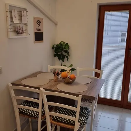 One Bedroom With Balcony And Sea View * פאז'אנה