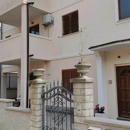 One Bedroom With Balcony And Sea View פאז'אנה