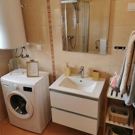 One Bedroom With Balcony And Sea View *